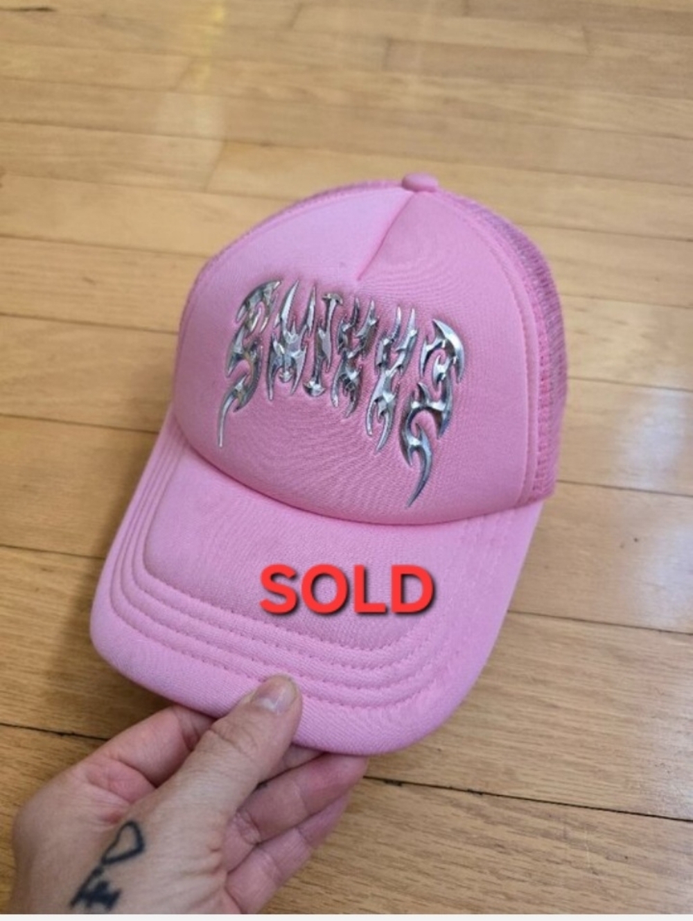 SWIXXZ | chrome bubblegum pink baddie trucker hat